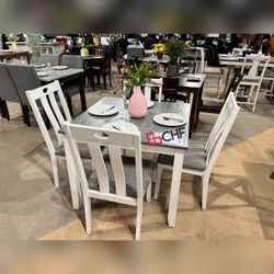 5 Pc Dining Table Set  // Limited Time Offer 