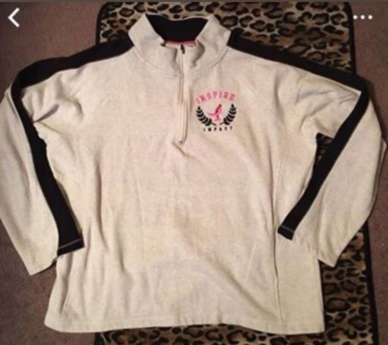 Venezia size 16 sweatshirt. Worn only once