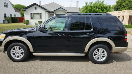2010 Ford Explorer