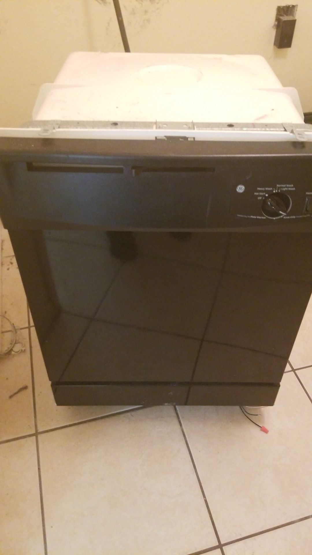 Almost new diswasher