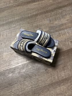 🔥 CHRISTIAN DIOR SLIDES —  🔥