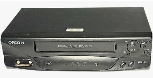 Vintage 2001 Orion 2 Head Mono Digital Auto Tracking VHS VCR Player/Recorder