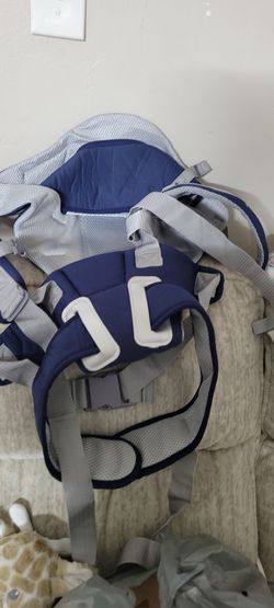 Harness baby carrier