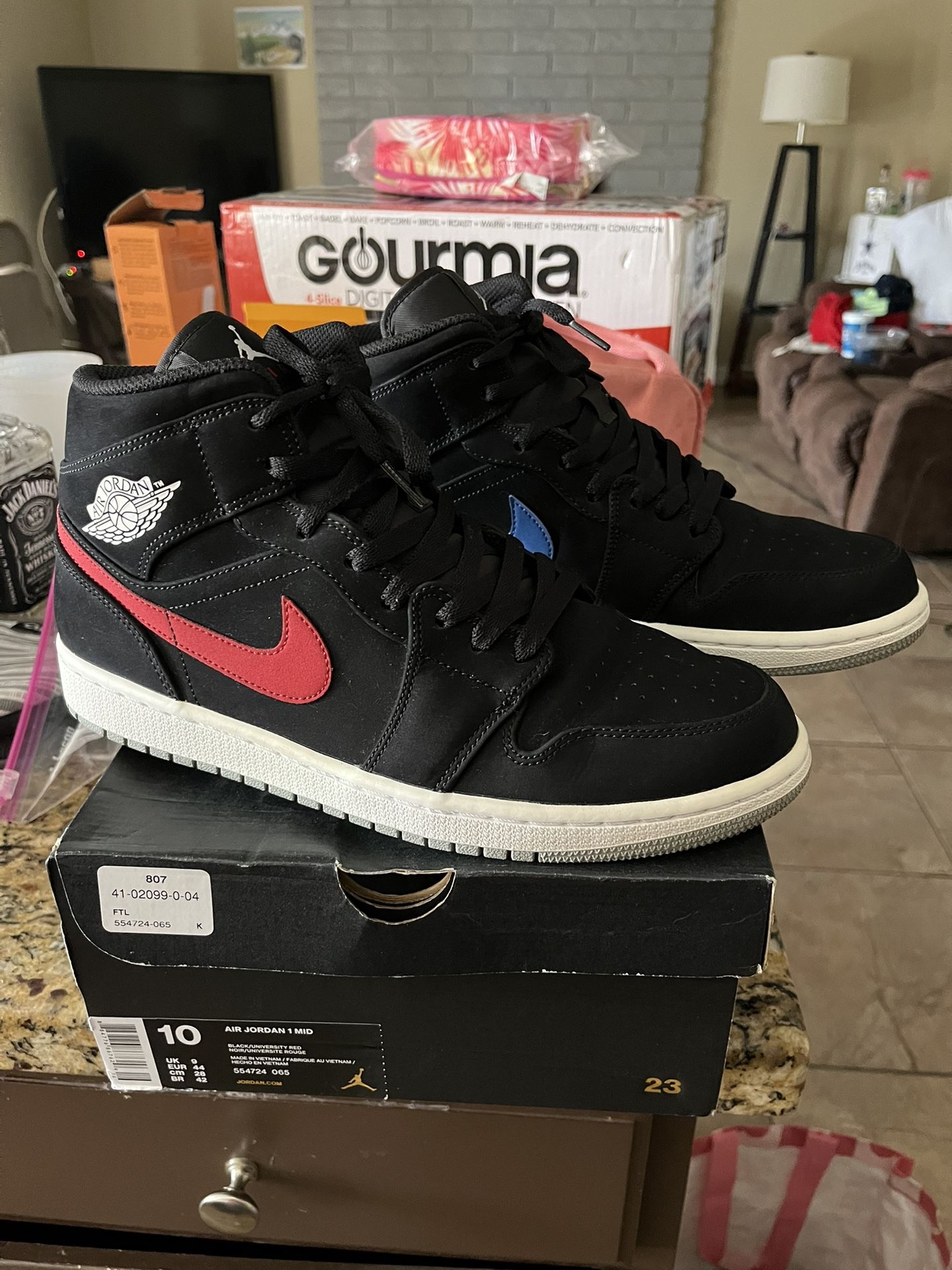 Jordan 1 Mid Suede $50
