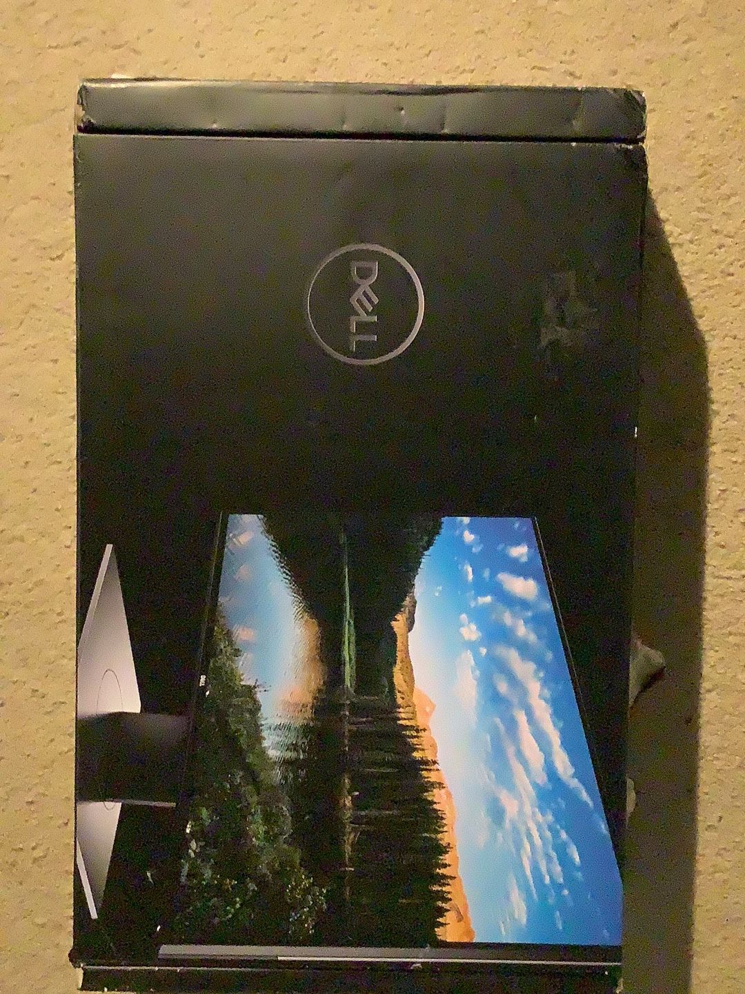 Dell UltraSharp Monitor