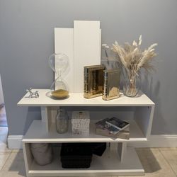 Entry Table/ Tv Stand