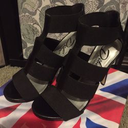 Black Shoes
