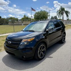 2014 Ford Explorer