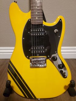 Squier Competition Mustang