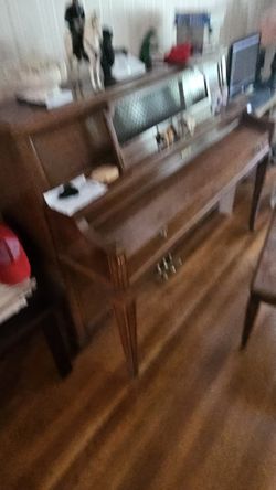 Baldwin Hamilton Upright 54" Piano