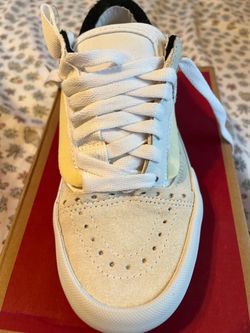 Old Sokol White Vans