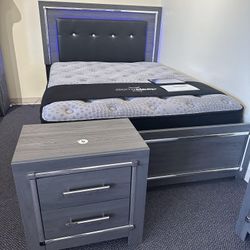 Lodanna Dark Gray Queen Bedroom Set (Bed, Dresser, Mirror, Chest, Nightstand) /P