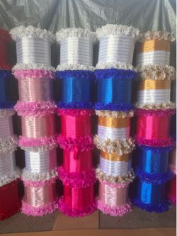 Jiratoria/ spinning piñatas