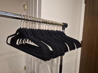 Set of Black Velvet Hangers
30 pieces