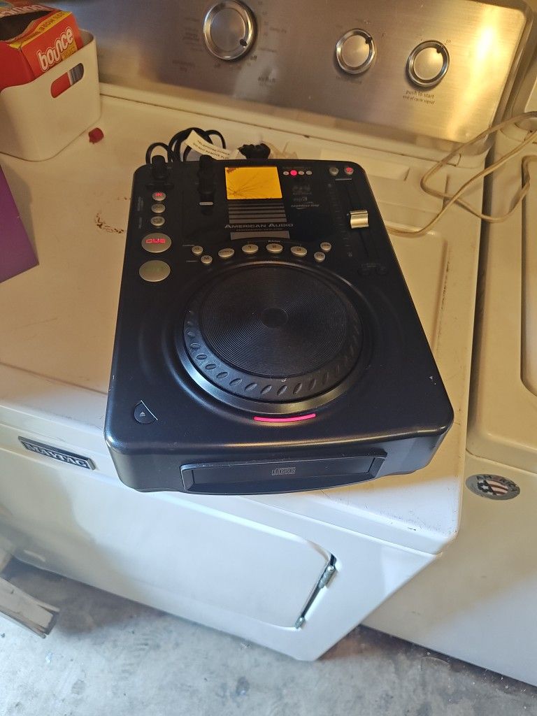 American Audio CDI 300 MP3 Mixer