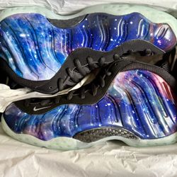 Nike Foamposite Galaxy10.5