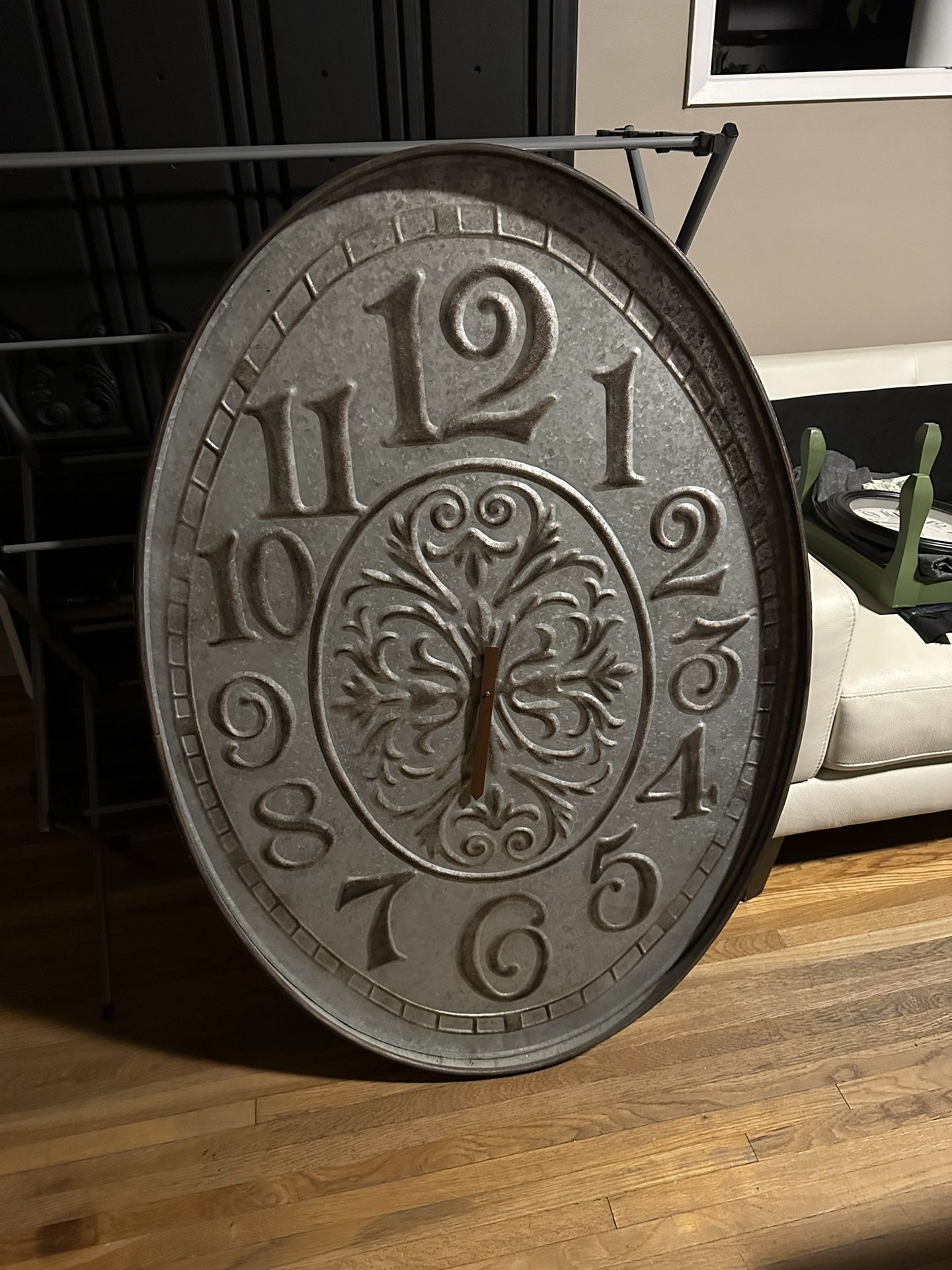 Beautiful Farm style Oval Clock