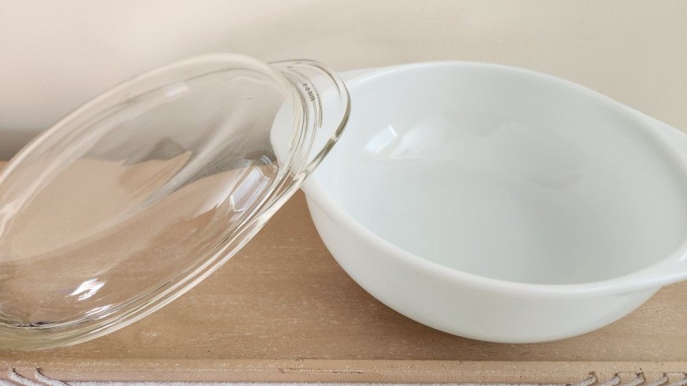 Pyrex Opal White Casserole Dish