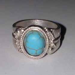 New sterling silver ring with blue howlite gemstone.