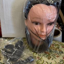 Mannequin Head 