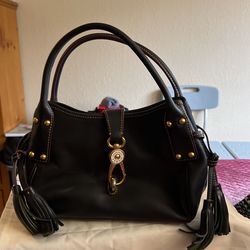 Dooney & Bourke Handbag 