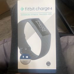 FITBIT CHARGE 4