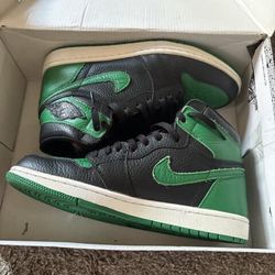 Jordan 1s Pine 