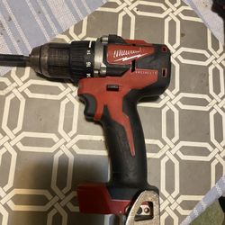 Milwaukee Drill 