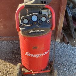 Snap on 20 gallon air compressor
