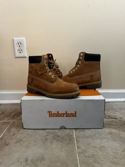 Premium Timberland Boot Size 8.5 Never Worn