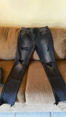 Guys pants like new size 30x34 $20 black color brand American Eagle