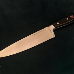 WÜSTHOF Classic 8" Chef's Knife, Black