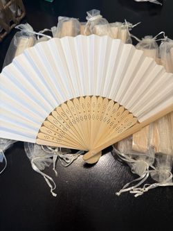 Hand fans paper