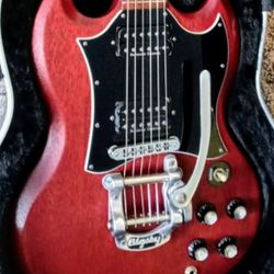 Gibson SG, Awesome American Beauty & a Solid Performer, Nice, Fun & So Cool; +with a Touring Hard Case. May Trade + $ Going Either Way.
