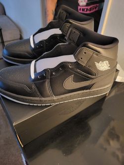 Air Jordan 1 MID SE 2024
