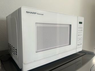 Small microwave oven