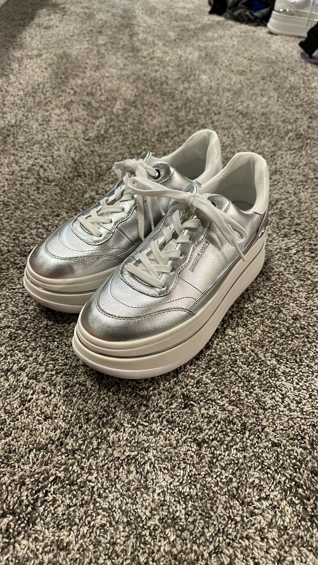 Michael Kors Women’s Size 9