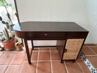 Small MCM desk