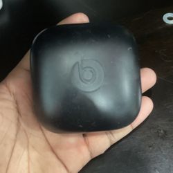 BEATS Pro Charging Case 