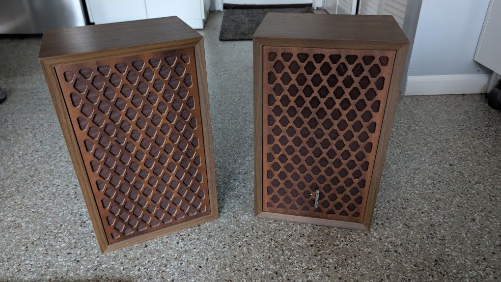 SONICS CLASSIC SPEAKERS 