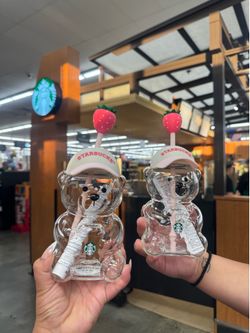 New Starbucks BEARISTA Cup 🐻🍓