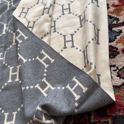 Stunning, Gray And Beige Hermès Cashmere Shawl Wrap Throw
