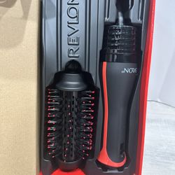 REVLON One Step Volumizer PLUS Hair Dryer / New 