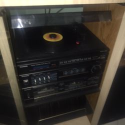 Stereo System Record Player And Speakers