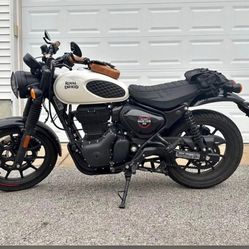 2023 Royal Enfield Hunter350