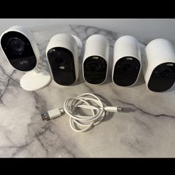 Arlo Essential Security Camera Bundle 