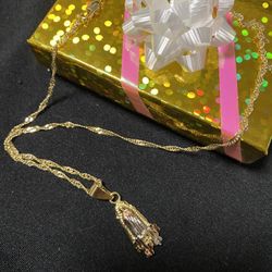 Gift Mother  Day. Gold Plated Necklace  14K