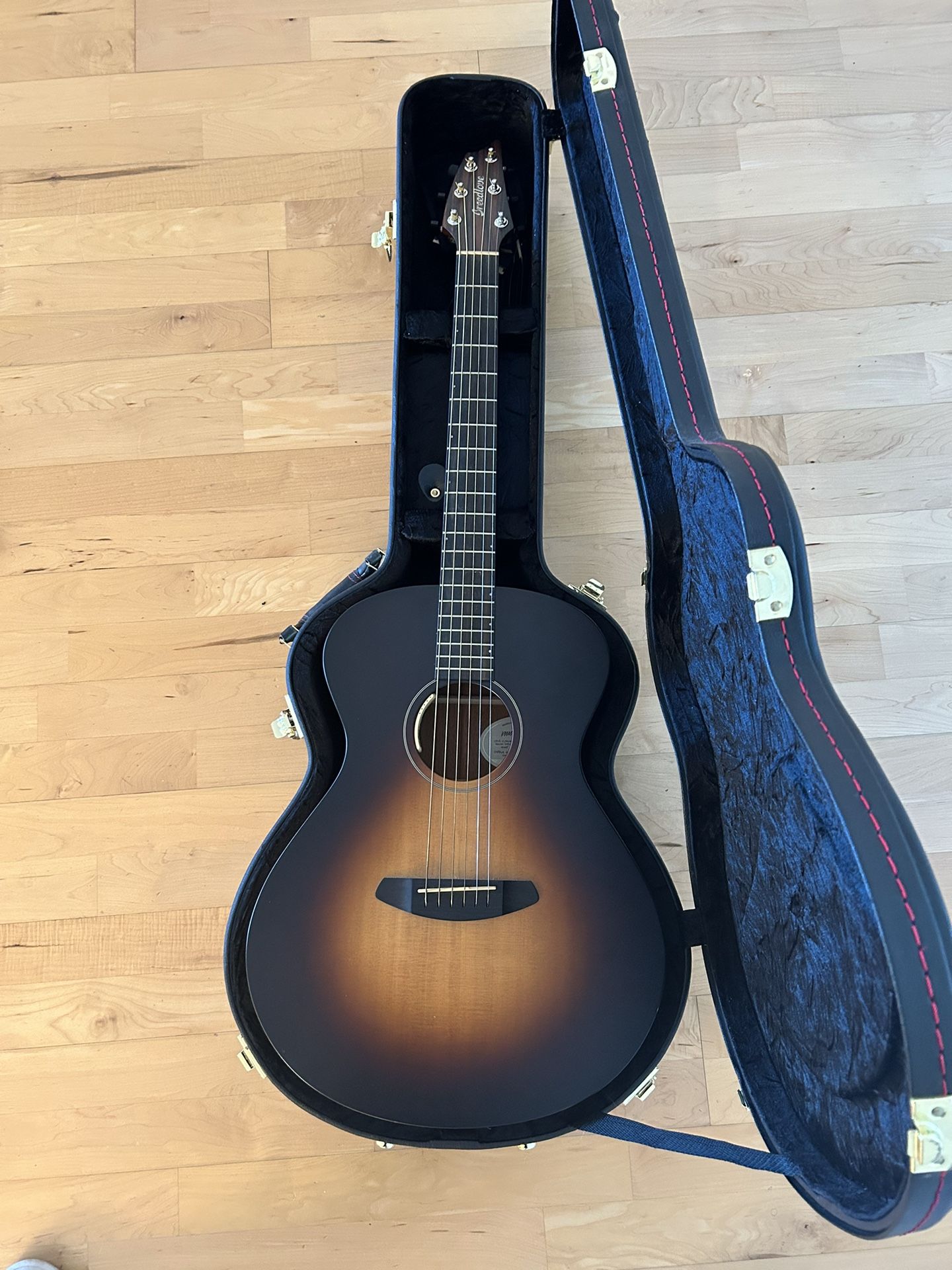 Breedlove USA Concert Fire Light E Mahogany W/ LR Baggs Electronics Fire Light Burst