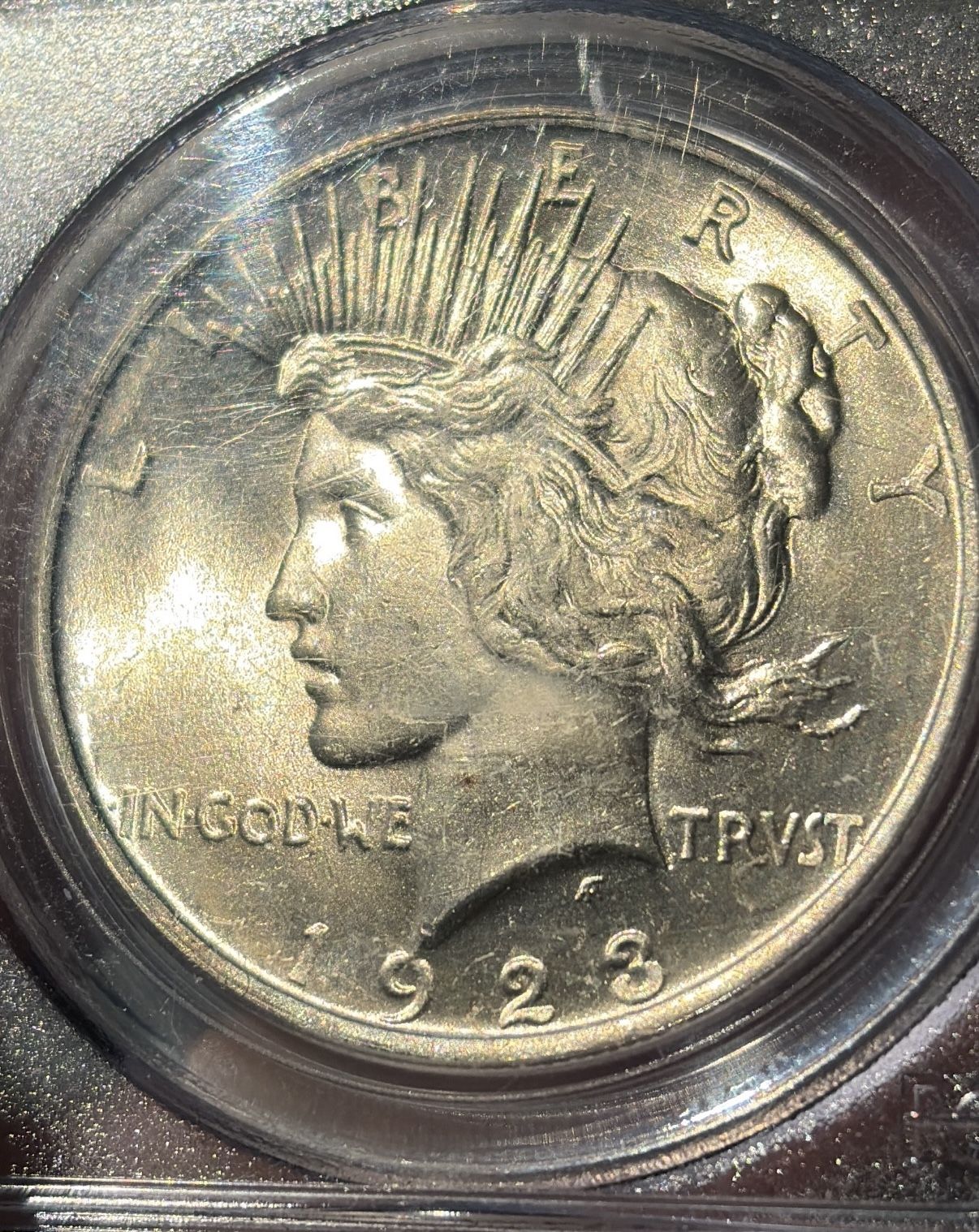 Lealana Coin. 0.1 btc Unfunded. Hologram fully intact. Coin comes with  Public Address