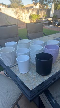 Lot of 12 pots & planters